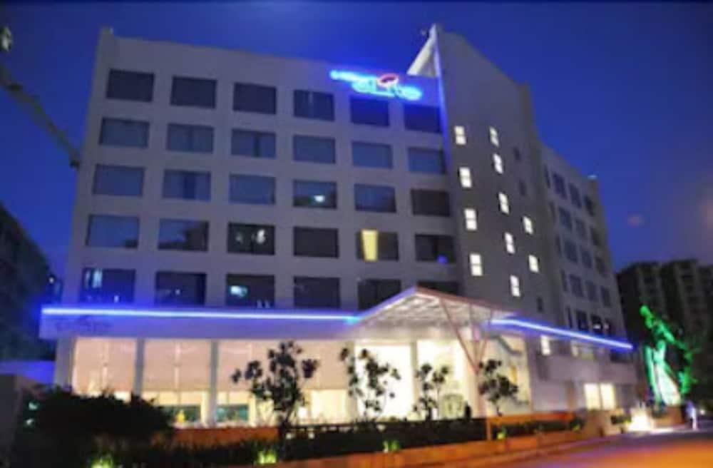 Hotel Kohinoor Elite Near Bkc Mumbai Kültér fotó